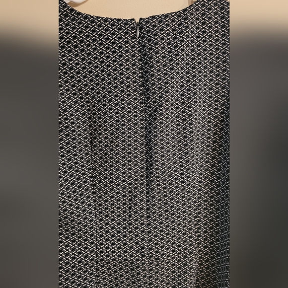 Mario Serrani pattern dress - Picture 3 of 4